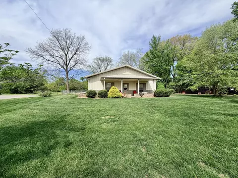 2123 North Ave, Metropolis, IL 62960