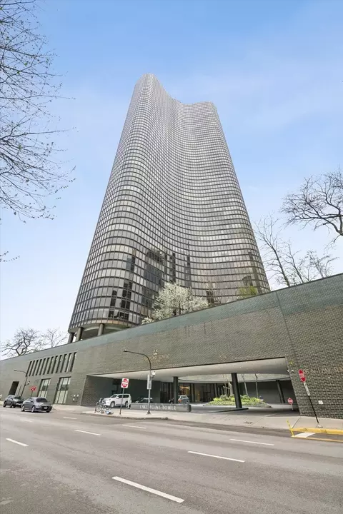 505 N Lake Shore Dr #3510-3511, Chicago, IL 60611