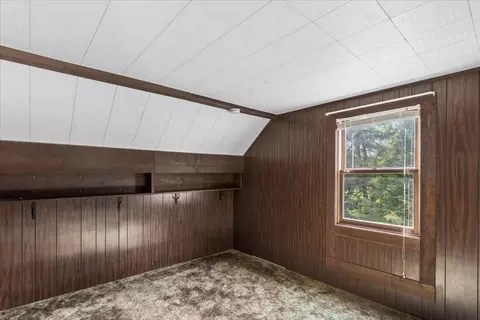 Bedroom - 1631 Park St, Mchenry, IL 60050 photo 5 of 7