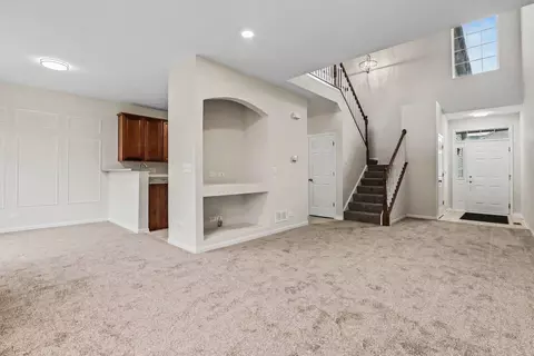 Living - 3704 Munson St, Plano, IL 60545 photo 2 of 2