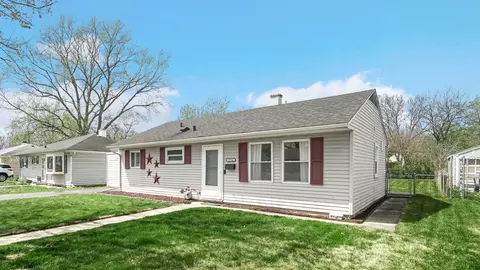 14944 Terrace Ln, Midlothian, IL 60445