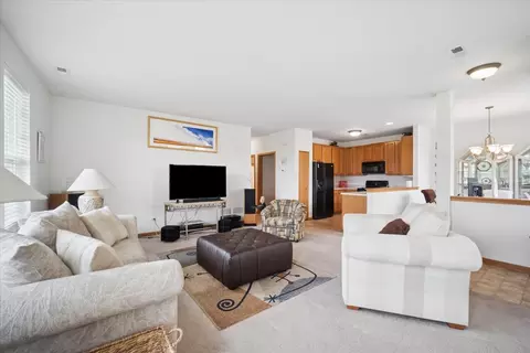Living - 2616 Christie Dr, Algonquin, IL 60102 photo 3 of 3