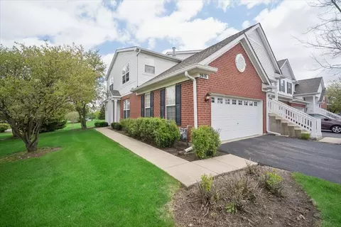 2616 Christie Dr, Algonquin, IL 60102