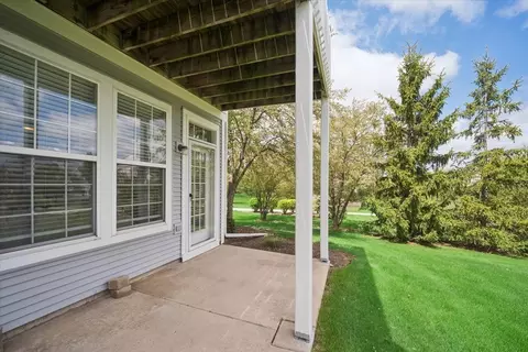 Exterior - 2616 Christie Dr, Algonquin, IL 60102 photo 4 of 4