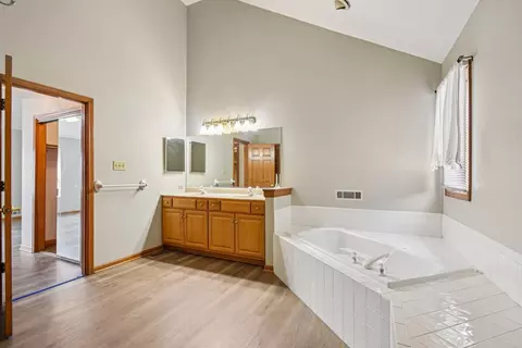 Bath - 16212 S Howard St, Plainfield, IL 60586 photo 2 of 6