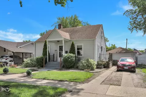 448 N Michigan Ave, Bradley, IL 60915