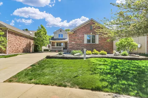 2909 Greystone Pl, Champaign, IL 61822
