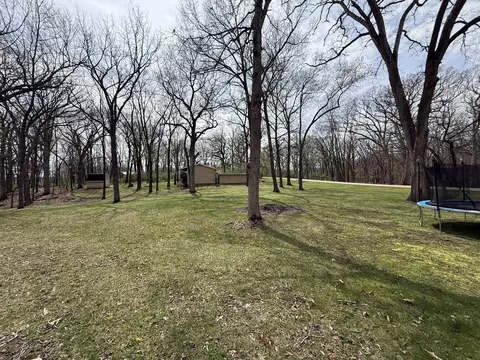 Exterior - 2 Acapulco Dr, Putnam, IL 61560 photo 6 of 9