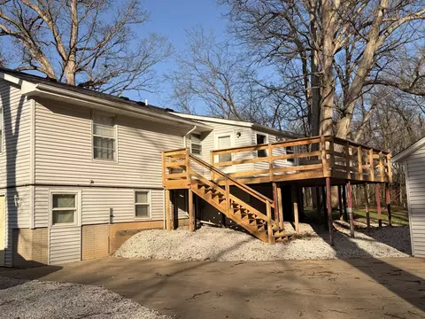 Exterior - 2 Acapulco Dr, Putnam, IL 61560 photo 8 of 9