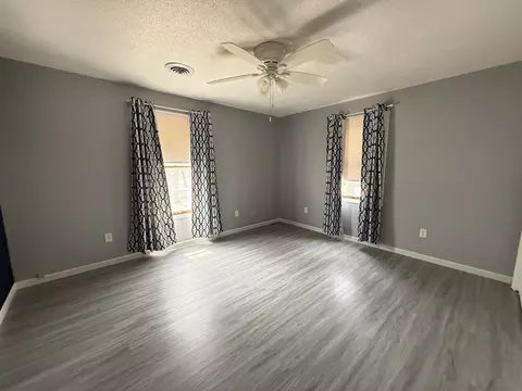 Bedroom - 2 Acapulco Dr, Putnam, IL 61560 photo 1 of 5
