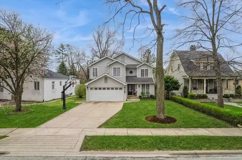 291 Lionel Rd, Riverside, IL 60546