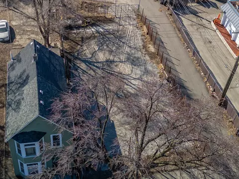 4745 W Harrison St, Chicago, IL 60644