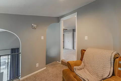Entry Way - 805 S Grove St, Normal, IL 61761 photo 8 of 9