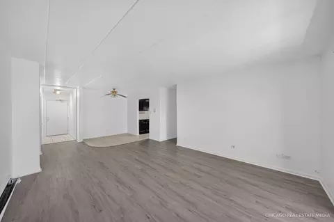 138 E Bailey Rd #H, Naperville, IL 60565 photo 10