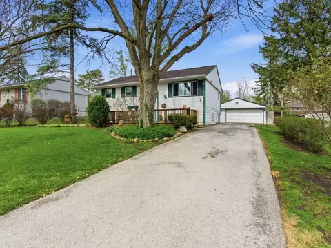 7663 Walnut Ave, Woodridge, IL 60517