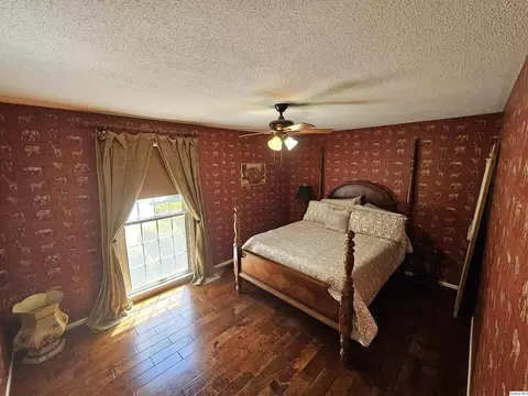Bedroom - 20 Boca Dr, Hannibal, MO 63401 photo 1 of 5