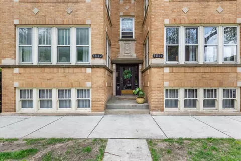3802 N Hamilton Ave #2S, Chicago, IL 60618