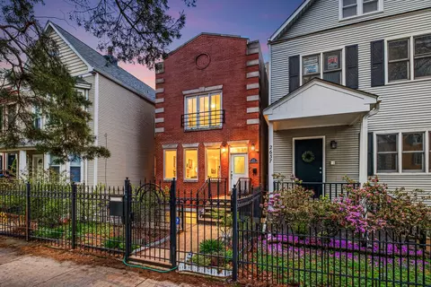 2641 N Marshfield Ave, Chicago, IL 60614