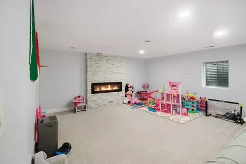 Other - 8218 Daniel Dr, Justice, IL 60458 photo 5 of 7