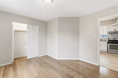 Bedroom - 2533 E 83rd St, Chicago, IL 60617 photo 4 of 5