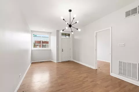 Living - 2533 E 83rd St, Chicago, IL 60617 photo 1 of 2
