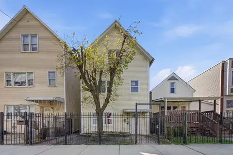 1626 N Saint Louis Ave, Chicago, IL 60647