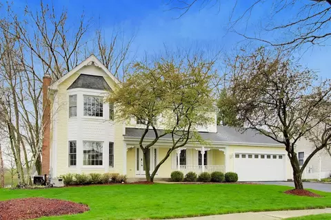 1474 Knottingham Dr, Gurnee, IL 60031