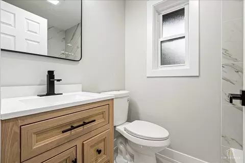 Bath - 11630 S May St, Chicago, IL 60643 photo 1 of 4