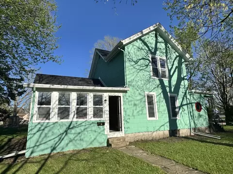 Exterior - 410 3rd St, Mendota, IL 61342 photo 4 of 5