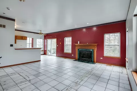 Living - 16456 Winding Creek Rd, Plainfield, IL 60586 photo 5 of 7