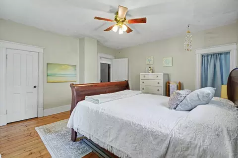 Bedroom - 23 E 1500 North Rd, Cisco, IL 61830 photo 6 of 10
