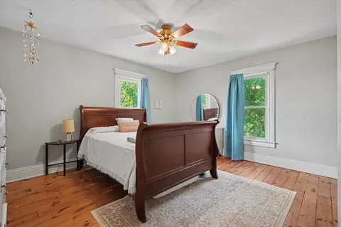 Bedroom - 23 E 1500 North Rd, Cisco, IL 61830 photo 5 of 10