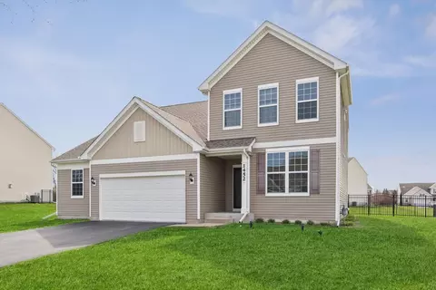 1452 Ruby Dr, Yorkville, IL 60560