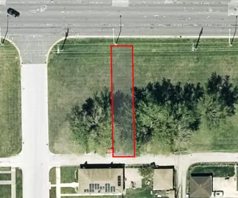 802 State St, Calumet City, IL 60409