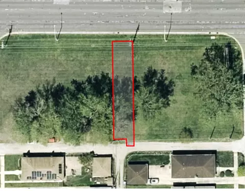 808 State St, Calumet City, IL 60409