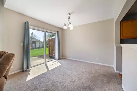 Other - 2067 Peach Tree Ln, Algonquin, IL 60102 photo 1 of 2