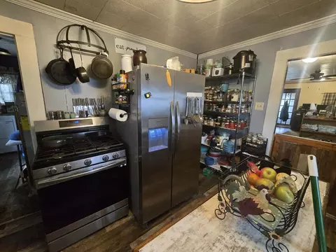 Kitchen - 208 W Bryan St, Herrin, IL 62948 photo 3 of 3