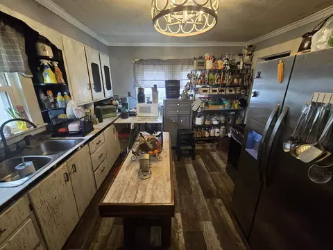 Kitchen - 208 W Bryan St, Herrin, IL 62948 photo 1 of 3