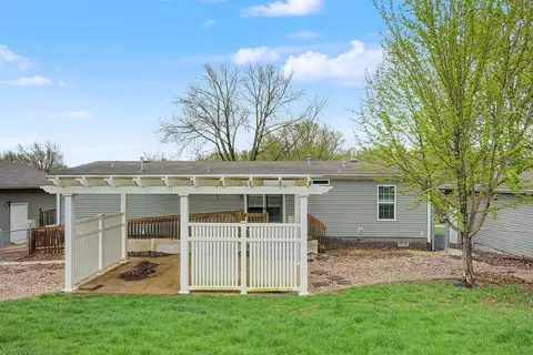 Exterior - 22816 243rd St, Eldridge, IA 52748 photo 5 of 7
