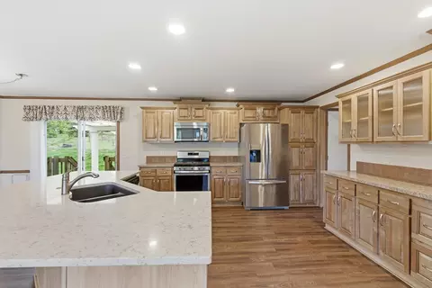 Kitchen - 22816 243rd St, Eldridge, IA 52748 photo 2 of 3