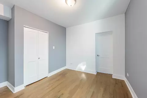Bedroom - 2038 E 73rd St, Chicago, IL 60649 photo 5 of 6