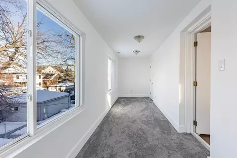 Entry Way - 2038 E 73rd St, Chicago, IL 60649 photo 5 of 5