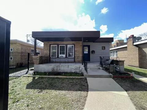 Exterior - 1757 E 71st Pl, Chicago, IL 60649 photo 3 of 7