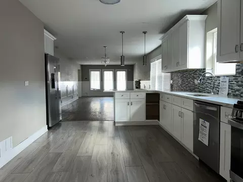 Kitchen - 1757 E 71st Pl, Chicago, IL 60649 photo 2 of 3