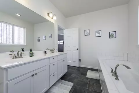 2214 Truman Trl, Mchenry, IL 60051 photo 16