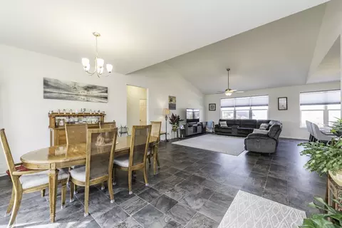 2214 Truman Trl, Mchenry, IL 60051 photo 6
