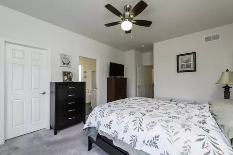 2214 Truman Trl, Mchenry, IL 60051 photo 14