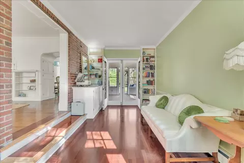 Entry Way - 1726 27th St, Moline, IL 61265 photo 5 of 9