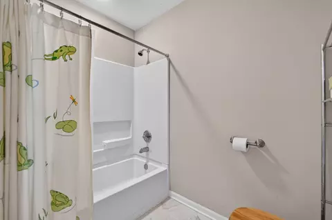 150 Orchards Pass, Bartlett, IL 60103 photo 32