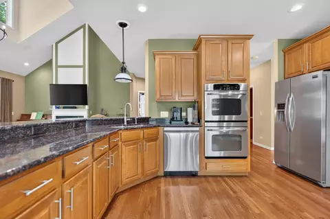 150 Orchards Pass, Bartlett, IL 60103 photo 12